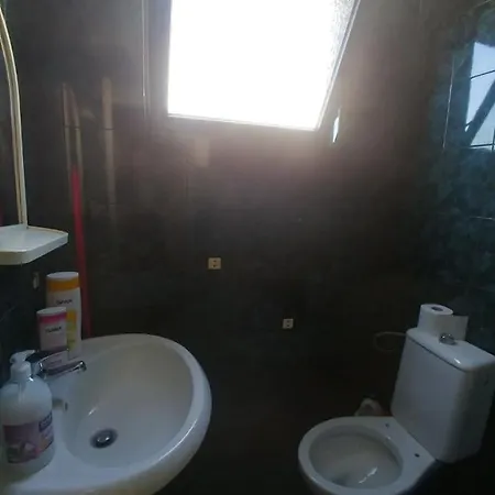 Rruga E Kavajes Appartement *
